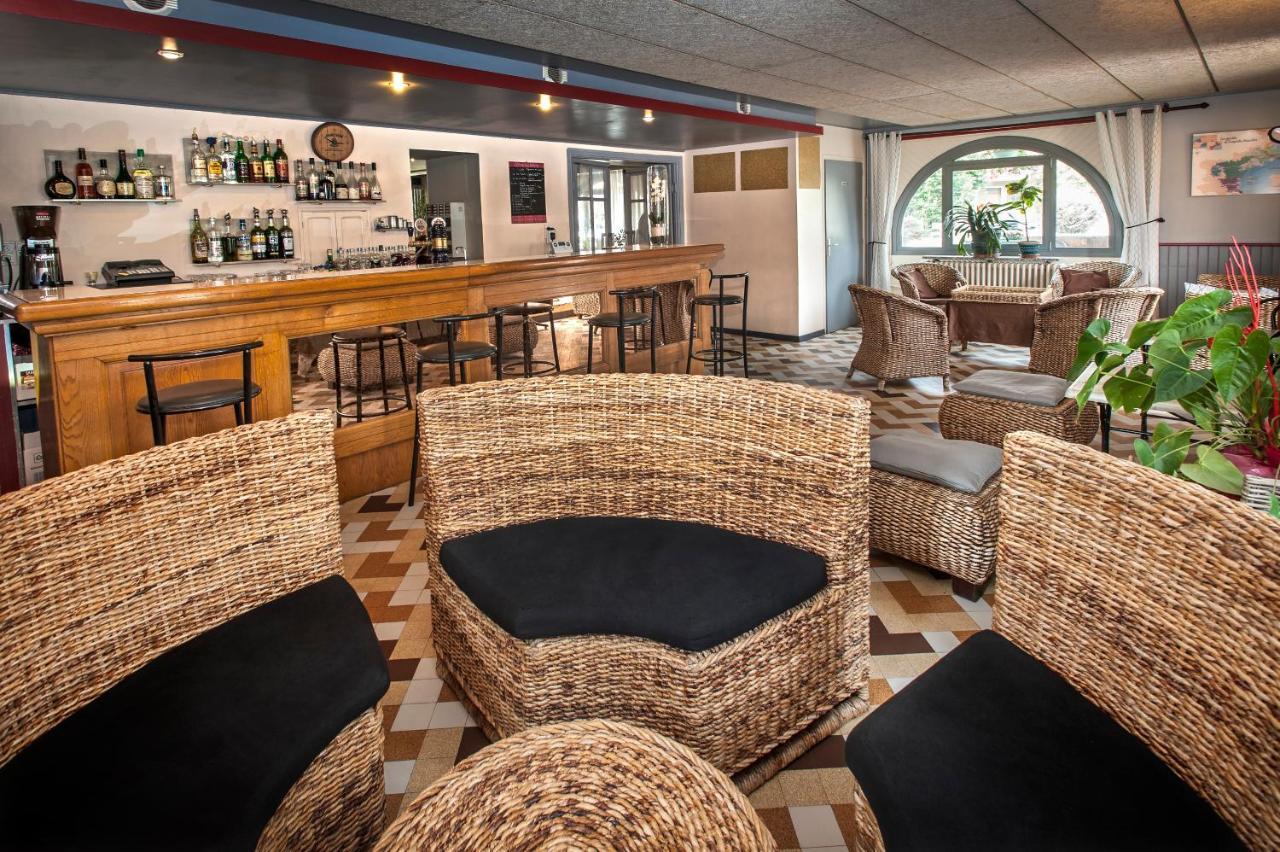 Hotel Restaurant De La Poste Et La Grange Detente, Espace Bien-Etre Chateauneuf-de-Randon Экстерьер фото
